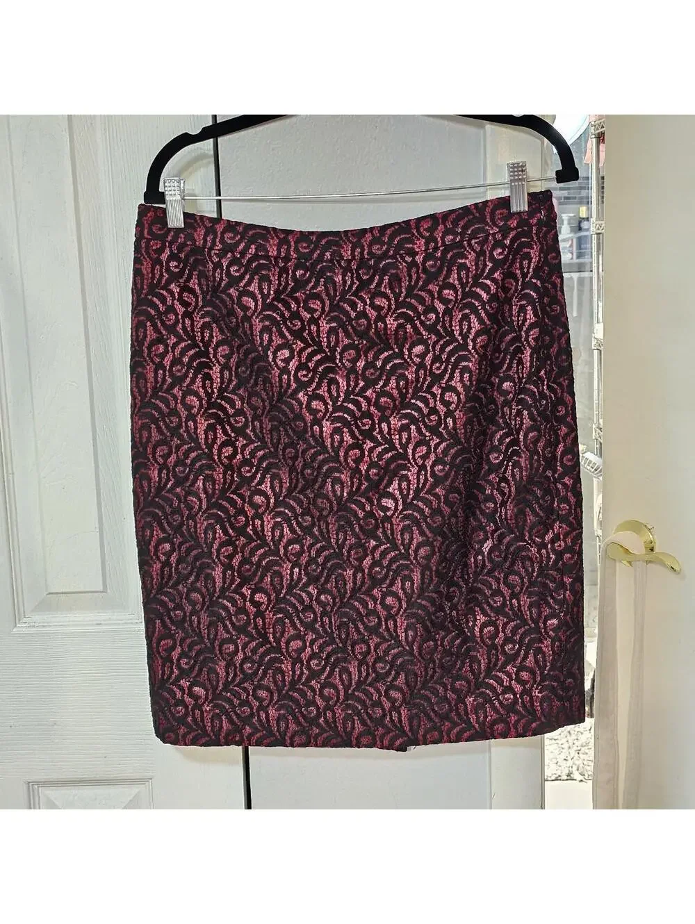 THE LIMITED Women's Red and Burgundy Skirt